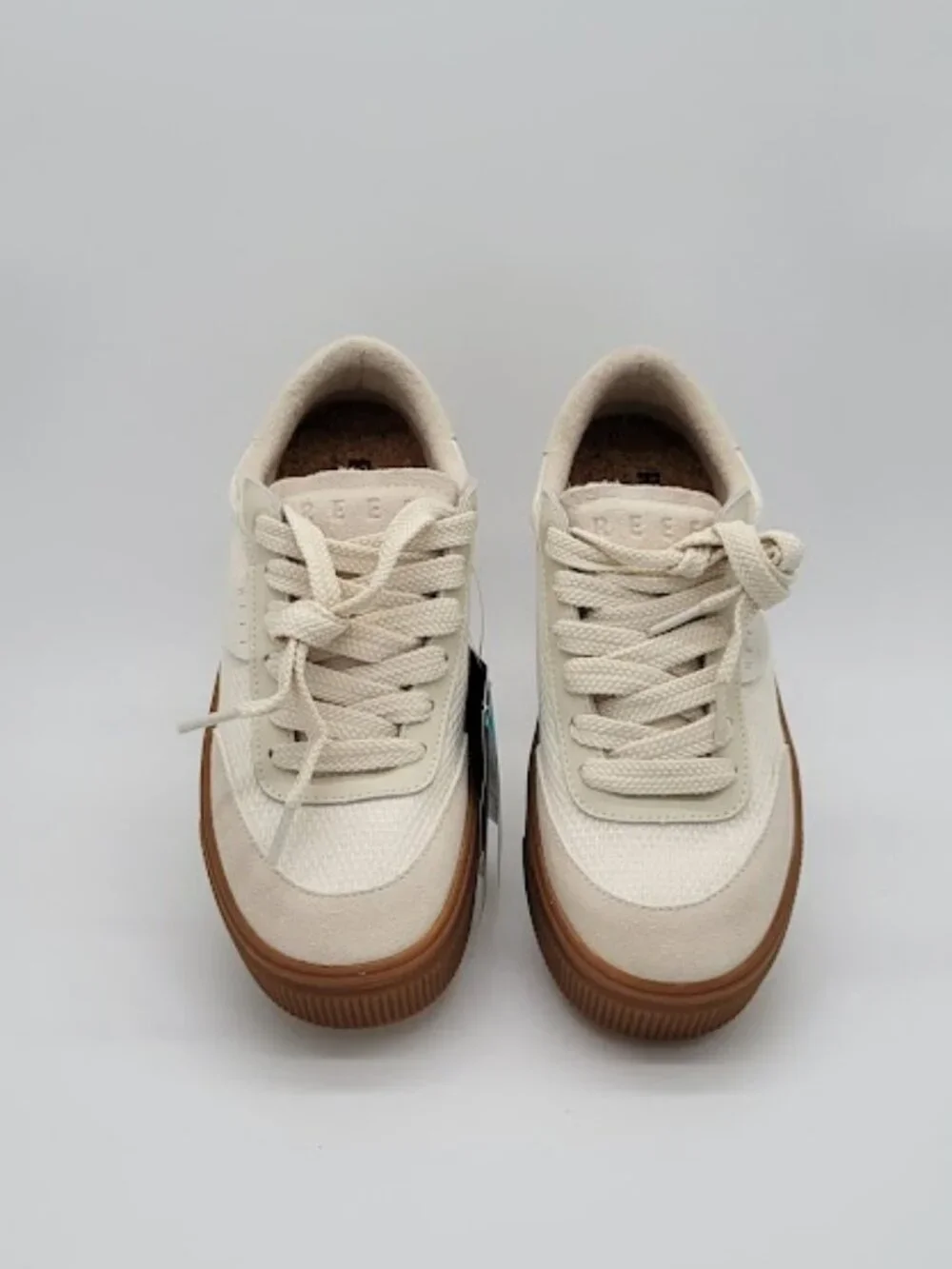 REEF Lay Day Lift Women’s Platform Sneakers Cream Gum Leather Size 7 NWOB